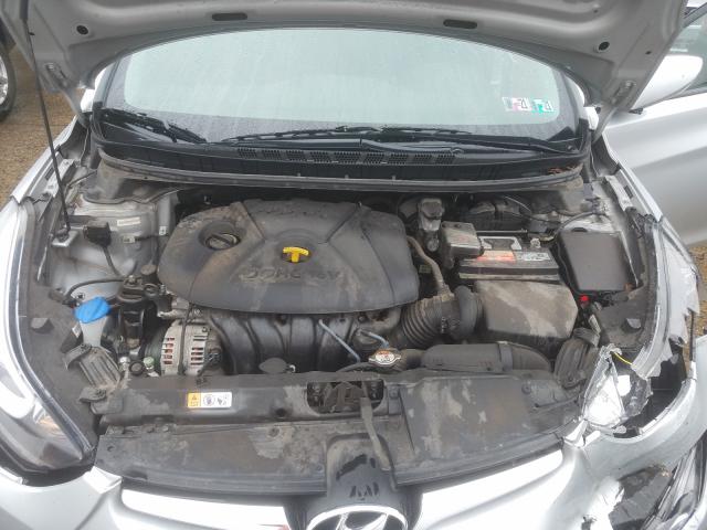 Photo 6 VIN: 5NPDH4AE6EH525005 - HYUNDAI ELANTRA SE 