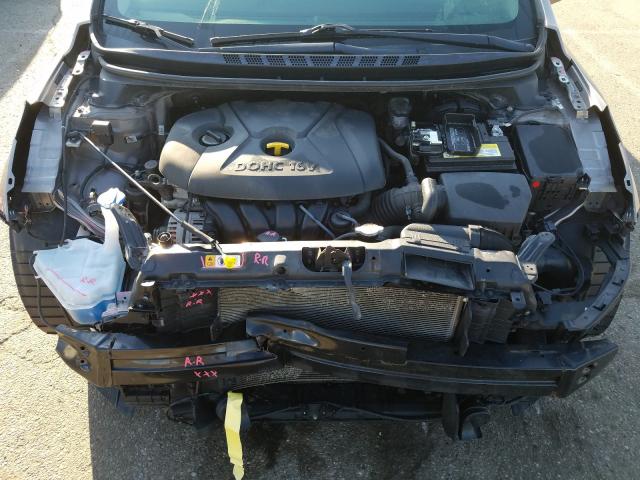 Photo 8 VIN: 5NPDH4AE6EH530947 - HYUNDAI ELANTRA SE 