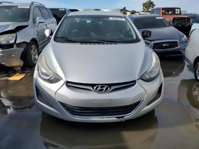 Photo 4 VIN: 5NPDH4AE6FH555655 - HYUNDAI ELANTRA SE 