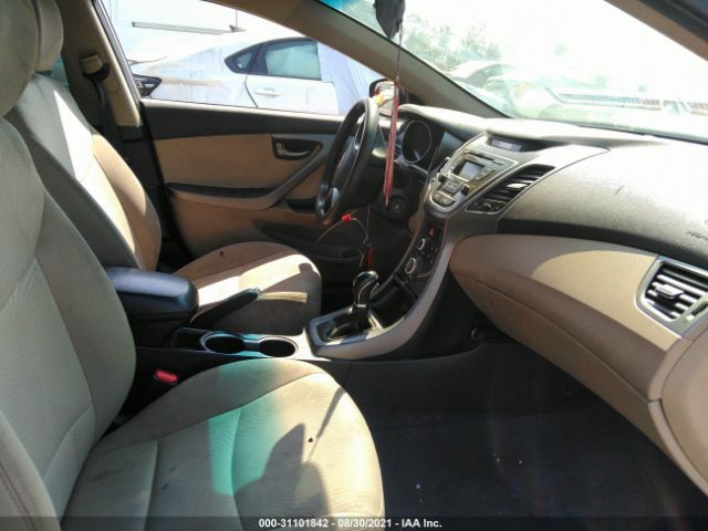 Photo 4 VIN: 5NPDH4AE6FH556773 - HYUNDAI ELANTRA 