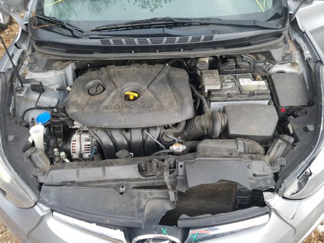 Photo 6 VIN: 5NPDH4AE6FH561424 - HYUNDAI ELANTRA SE 