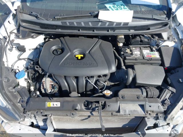 Photo 9 VIN: 5NPDH4AE6FH569345 - HYUNDAI ELANTRA 