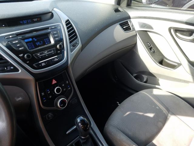 Photo 8 VIN: 5NPDH4AE6FH577980 - HYUNDAI ELANTRA SE 