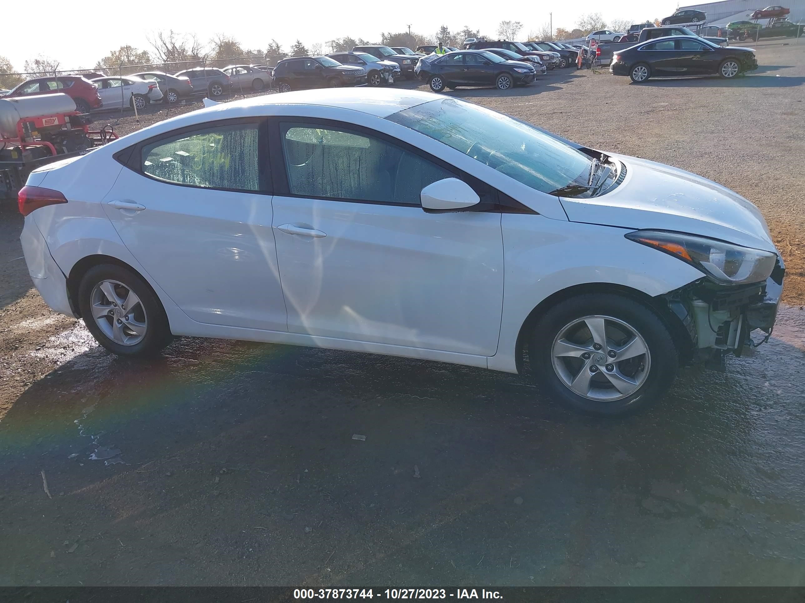 Photo 13 VIN: 5NPDH4AE6FH579535 - HYUNDAI ELANTRA 