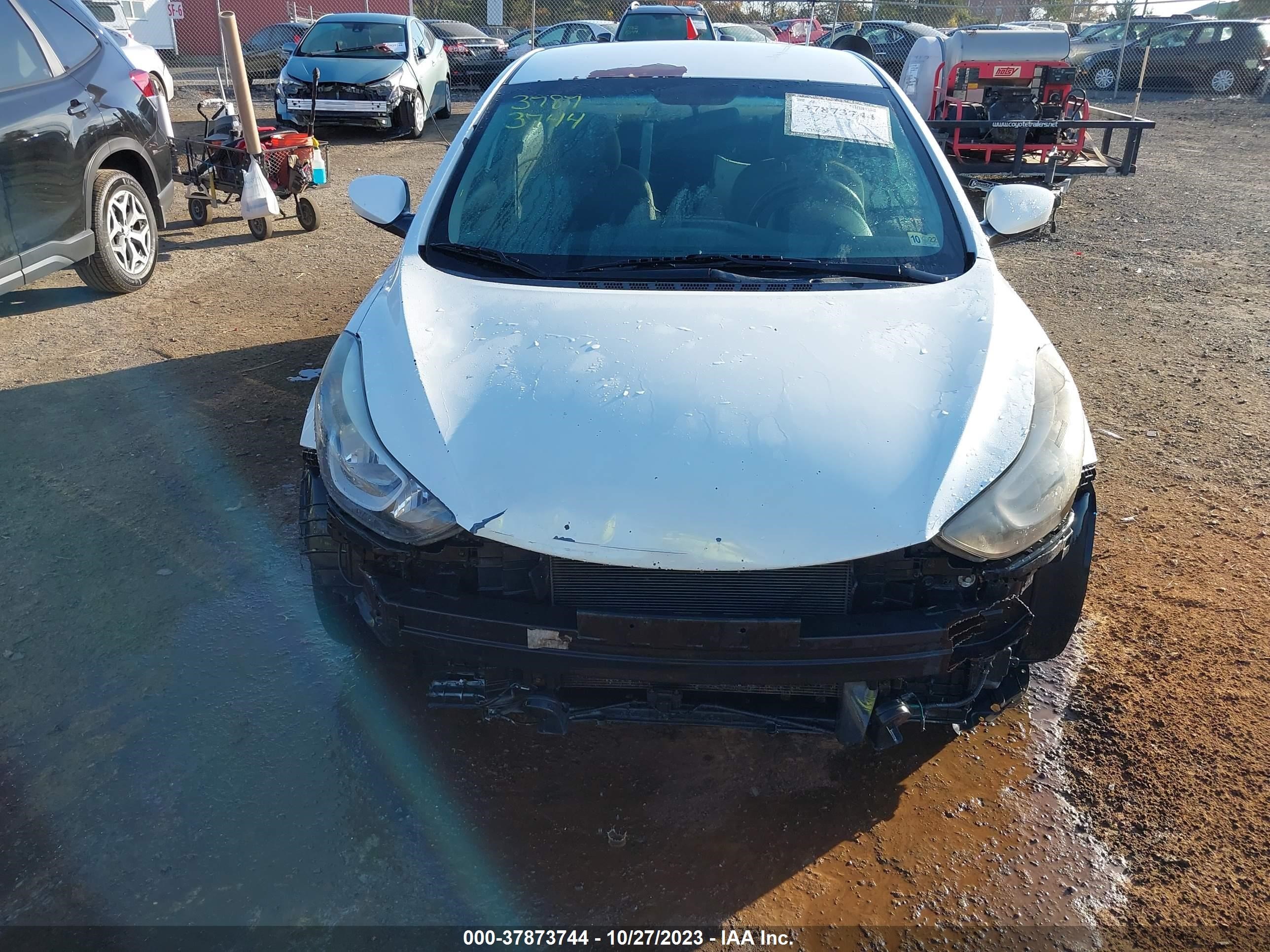 Photo 5 VIN: 5NPDH4AE6FH579535 - HYUNDAI ELANTRA 