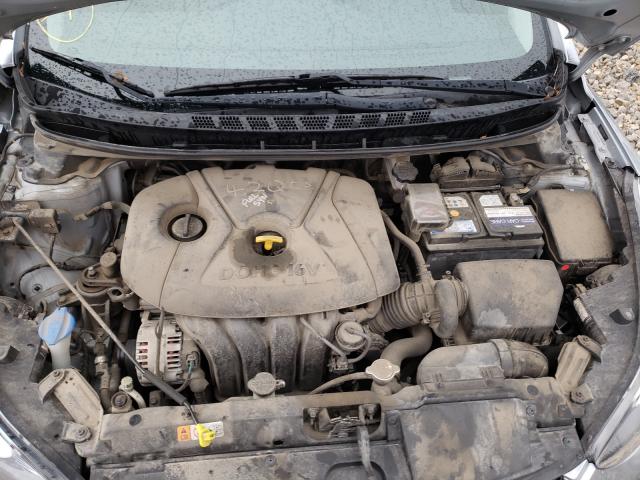 Photo 6 VIN: 5NPDH4AE6FH581284 - HYUNDAI ELANTRA SE 