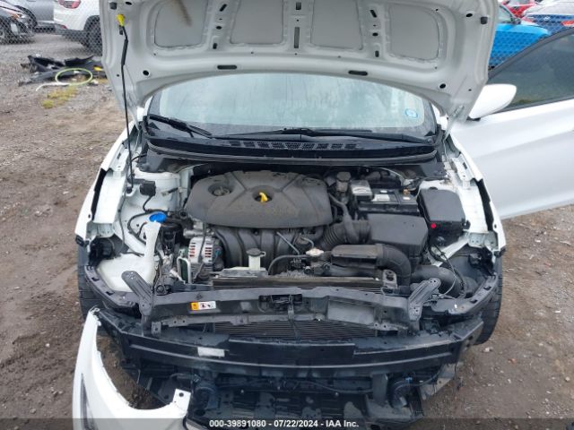 Photo 9 VIN: 5NPDH4AE6FH583116 - HYUNDAI ELANTRA 