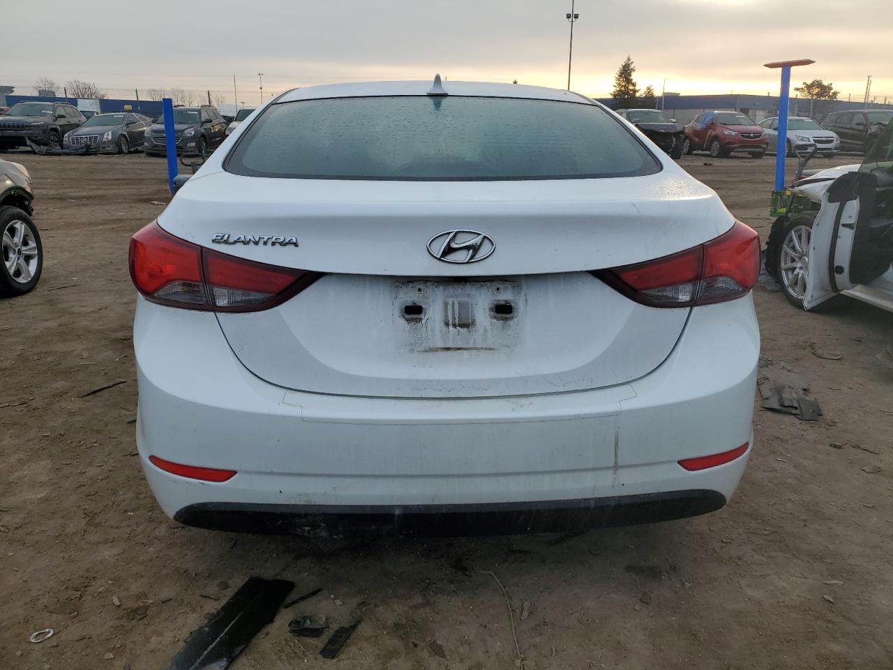 Photo 5 VIN: 5NPDH4AE6FH584038 - HYUNDAI ELANTRA 