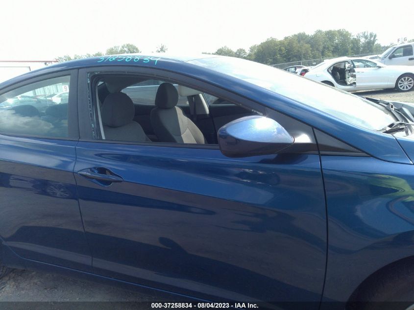 Photo 5 VIN: 5NPDH4AE6FH586923 - HYUNDAI ELANTRA 