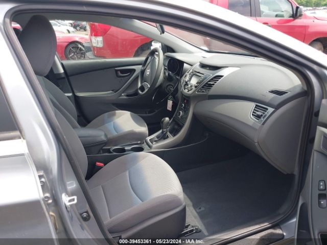 Photo 4 VIN: 5NPDH4AE6FH606667 - HYUNDAI ELANTRA 