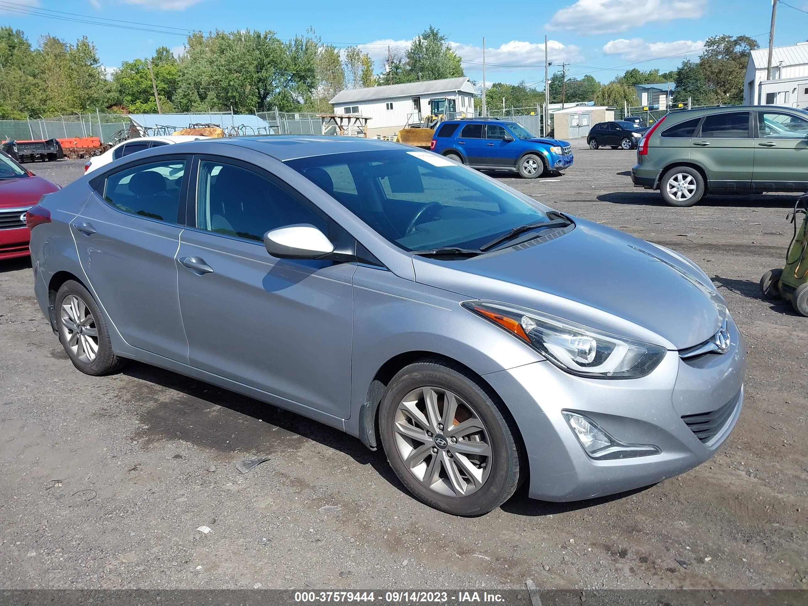 Photo 0 VIN: 5NPDH4AE6FH627857 - HYUNDAI ELANTRA 