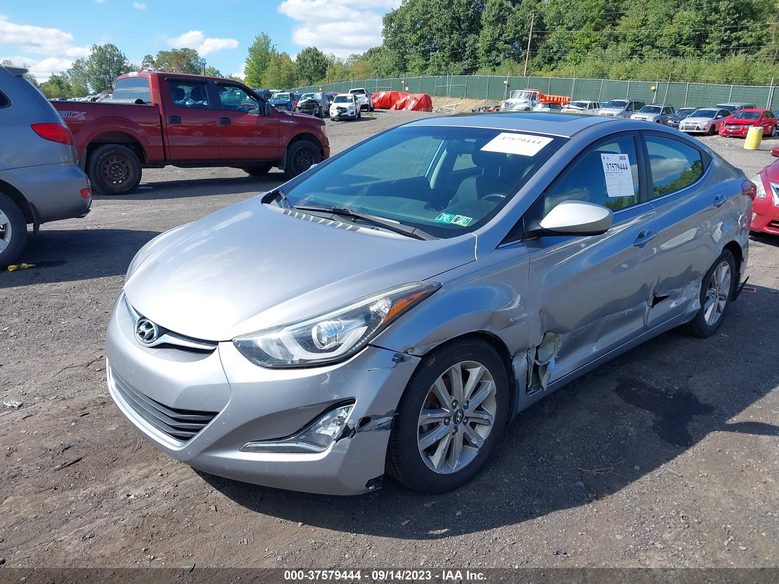 Photo 1 VIN: 5NPDH4AE6FH627857 - HYUNDAI ELANTRA 