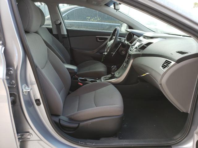 Photo 4 VIN: 5NPDH4AE6FH631424 - HYUNDAI ELANTRA SE 