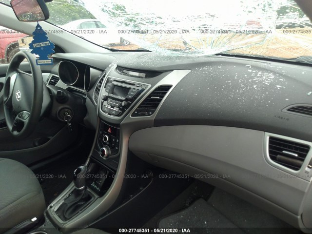 Photo 4 VIN: 5NPDH4AE6FH638910 - HYUNDAI ELANTRA 