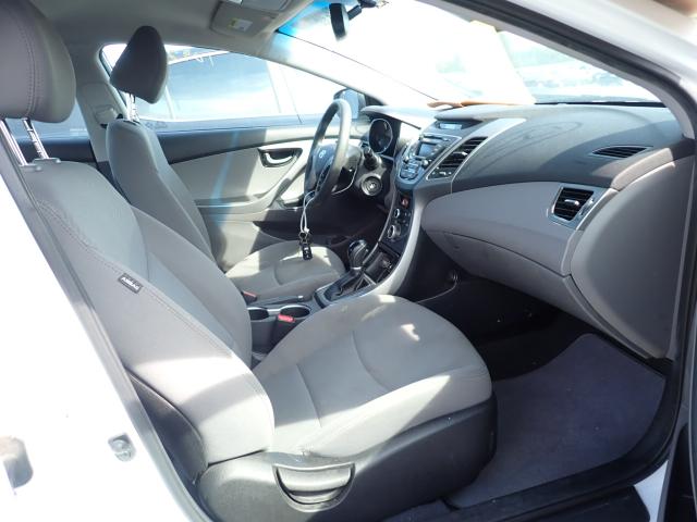 Photo 4 VIN: 5NPDH4AE6FH648210 - HYUNDAI ELANTRA SE 