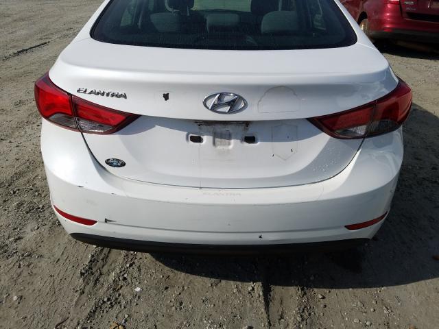 Photo 8 VIN: 5NPDH4AE6FH648210 - HYUNDAI ELANTRA SE 