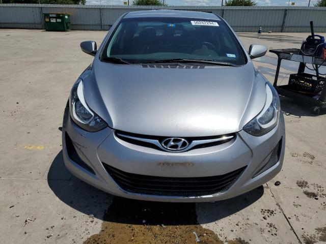 Photo 4 VIN: 5NPDH4AE6FH648983 - HYUNDAI ELANTRA SE 