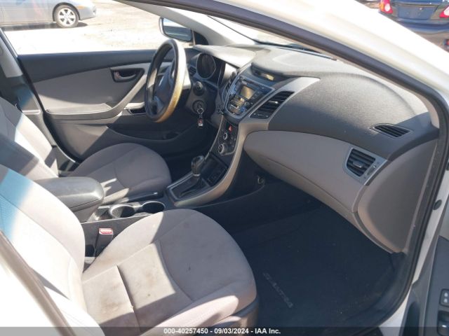 Photo 4 VIN: 5NPDH4AE6GH666546 - HYUNDAI ELANTRA 