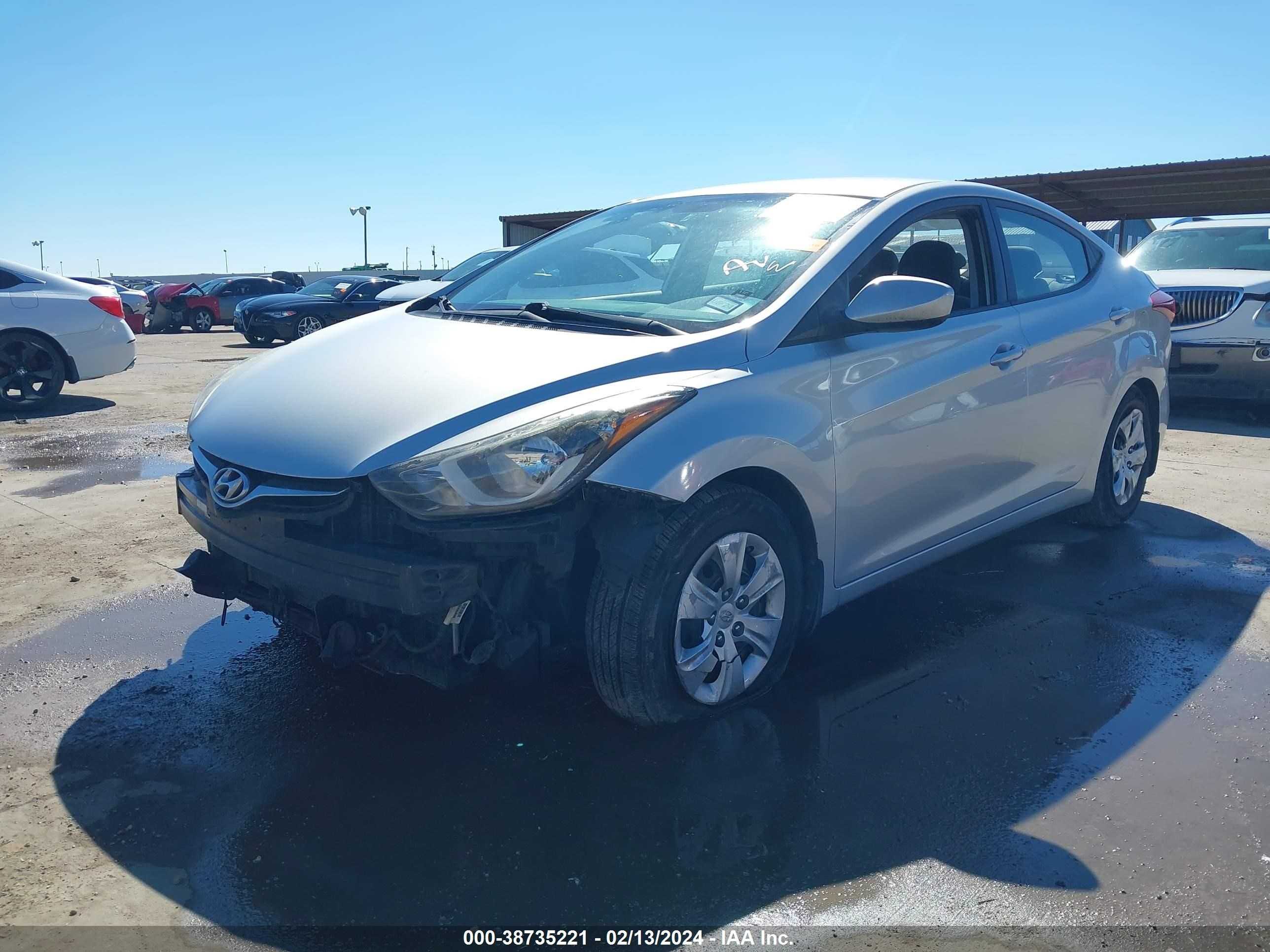 Photo 1 VIN: 5NPDH4AE6GH670211 - HYUNDAI ELANTRA 