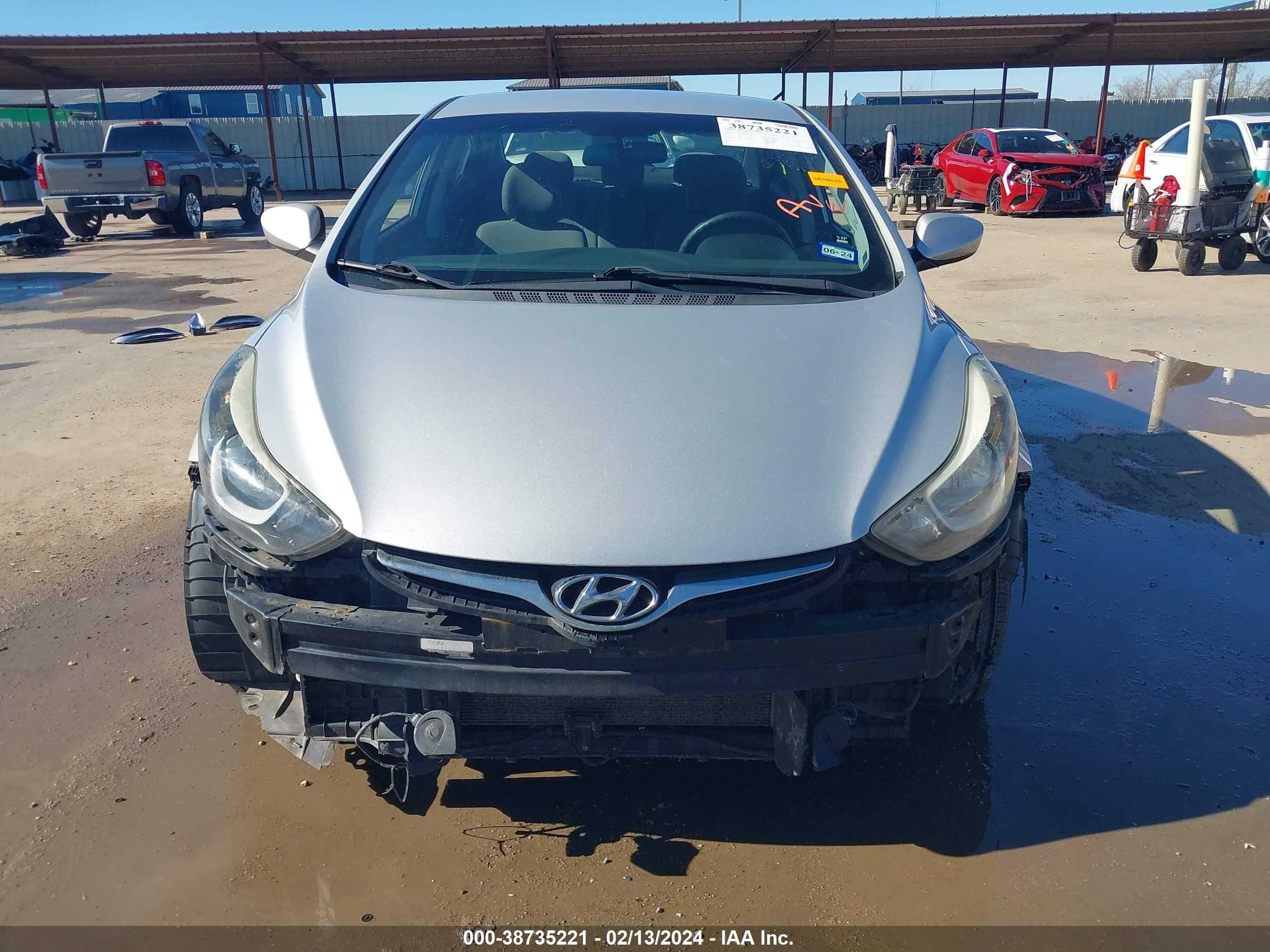 Photo 5 VIN: 5NPDH4AE6GH670211 - HYUNDAI ELANTRA 