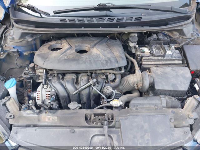 Photo 9 VIN: 5NPDH4AE6GH673917 - HYUNDAI ELANTRA 