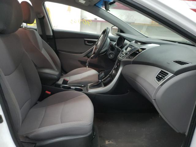 Photo 4 VIN: 5NPDH4AE6GH675666 - HYUNDAI ELANTRA SE 