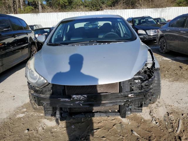 Photo 4 VIN: 5NPDH4AE6GH695089 - HYUNDAI ELANTRA SE 