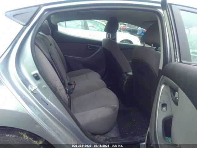 Photo 7 VIN: 5NPDH4AE6GH697599 - HYUNDAI ELANTRA 