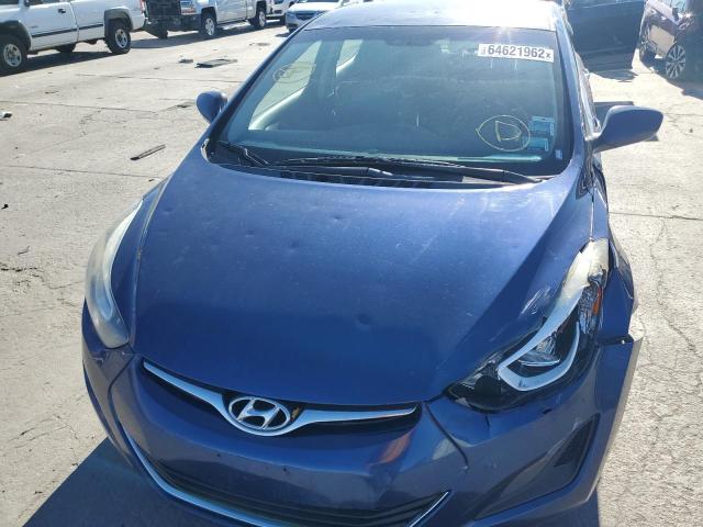 Photo 8 VIN: 5NPDH4AE6GH700419 - HYUNDAI ELANTRA 