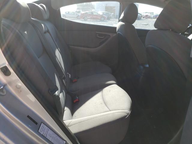 Photo 5 VIN: 5NPDH4AE6GH703403 - HYUNDAI ELANTRA SE 