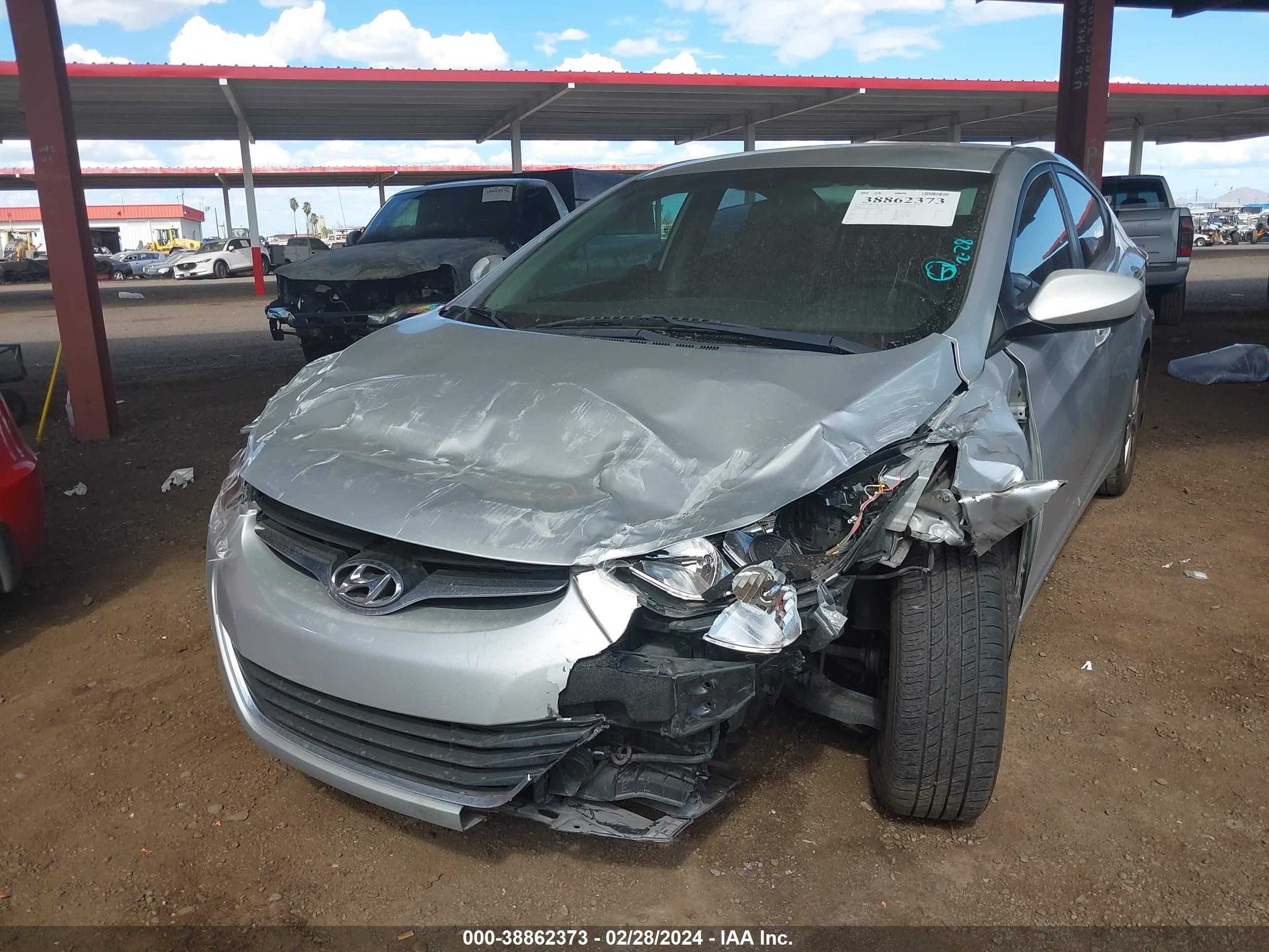 Photo 5 VIN: 5NPDH4AE6GH707371 - HYUNDAI ELANTRA 