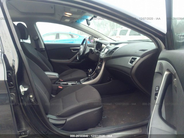 Photo 4 VIN: 5NPDH4AE6GH712845 - HYUNDAI ELANTRA 