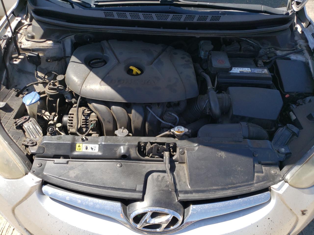 Photo 10 VIN: 5NPDH4AE6GH714465 - HYUNDAI ELANTRA 