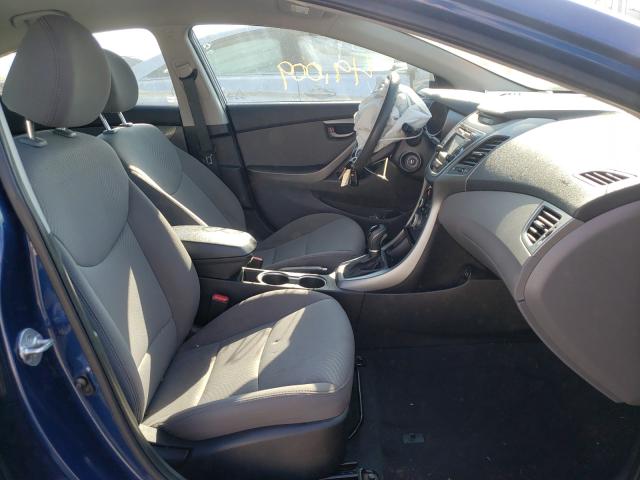 Photo 4 VIN: 5NPDH4AE6GH715597 - HYUNDAI ELANTRA SE 