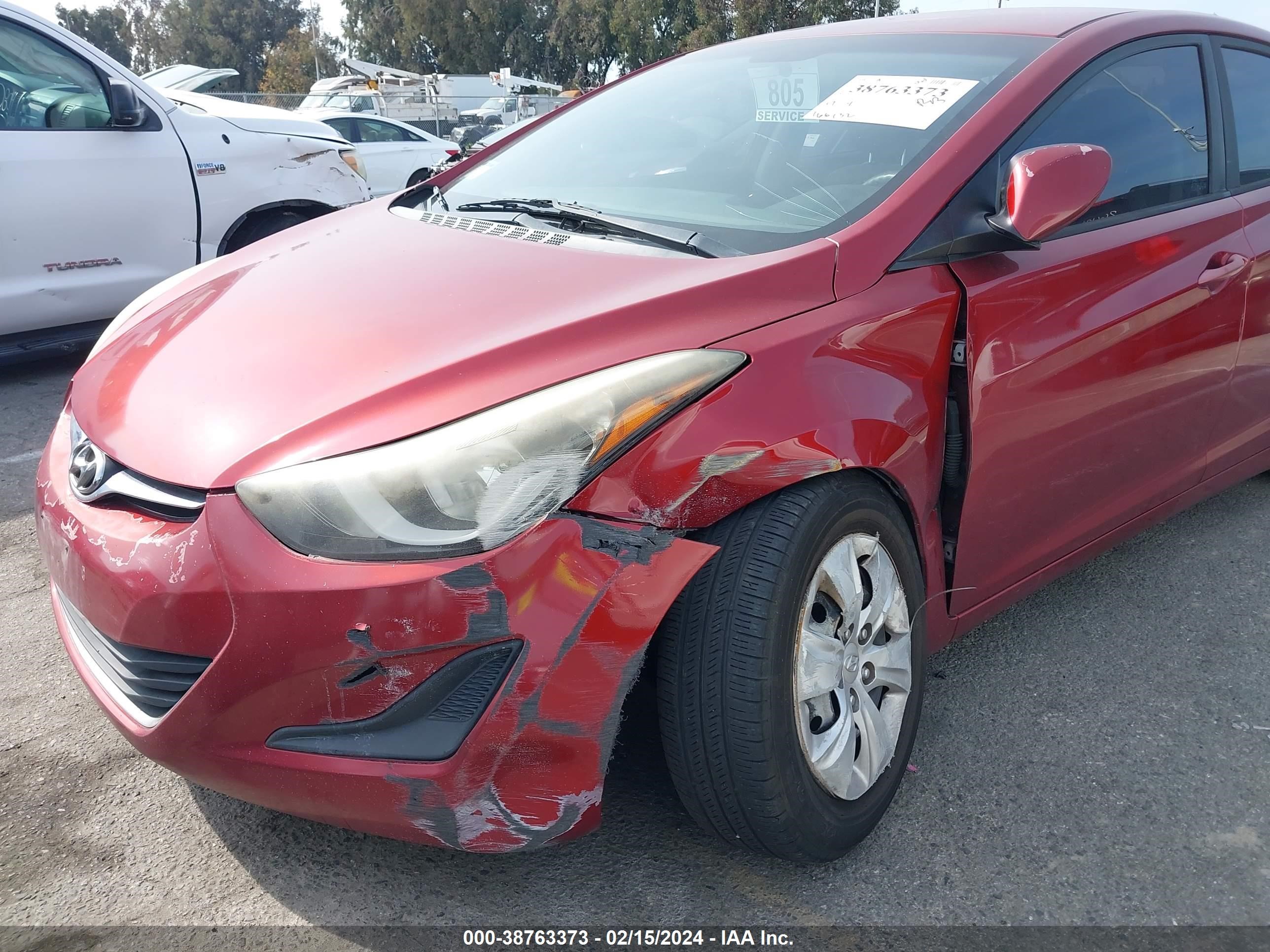 Photo 5 VIN: 5NPDH4AE6GH724042 - HYUNDAI ELANTRA 