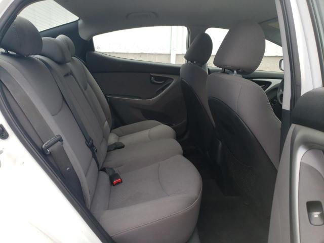 Photo 9 VIN: 5NPDH4AE6GH728267 - HYUNDAI ELANTRA 