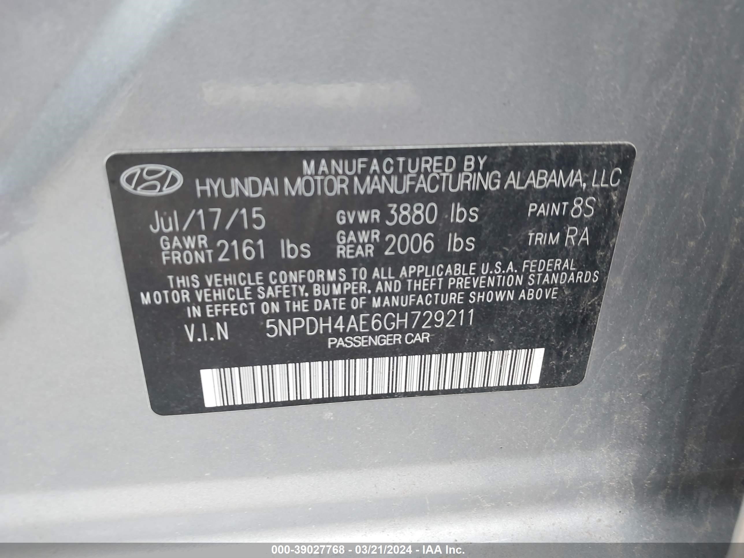 Photo 8 VIN: 5NPDH4AE6GH729211 - HYUNDAI ELANTRA 