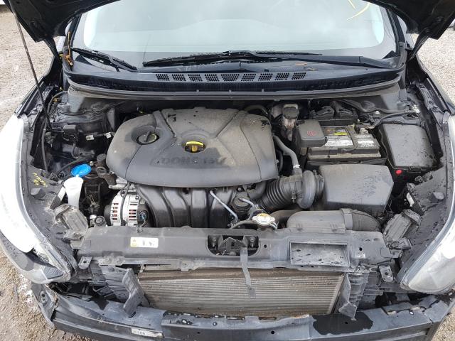 Photo 6 VIN: 5NPDH4AE6GH731055 - HYUNDAI ELANTRA SE 