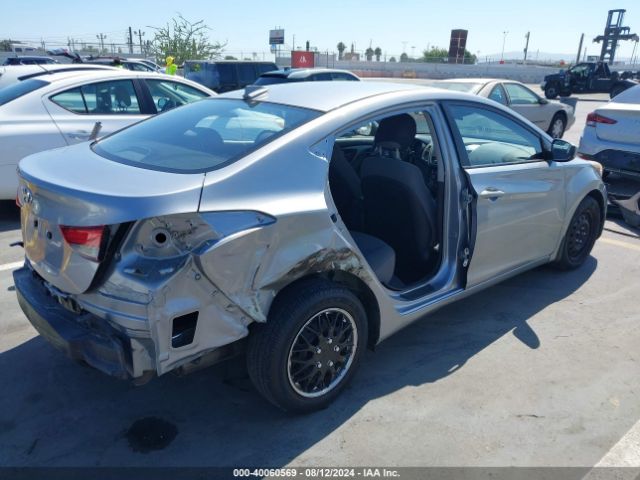 Photo 3 VIN: 5NPDH4AE6GH732111 - HYUNDAI ELANTRA 