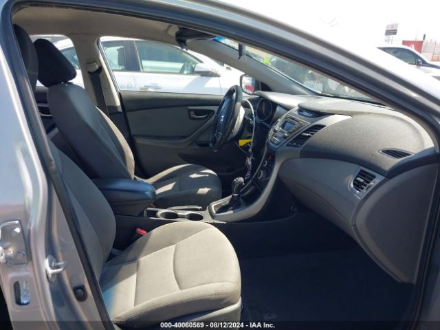 Photo 4 VIN: 5NPDH4AE6GH732111 - HYUNDAI ELANTRA 