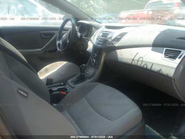 Photo 4 VIN: 5NPDH4AE6GH737695 - HYUNDAI ELANTRA 