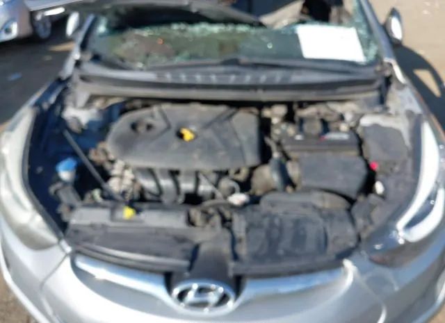 Photo 9 VIN: 5NPDH4AE6GH738264 - HYUNDAI ELANTRA 