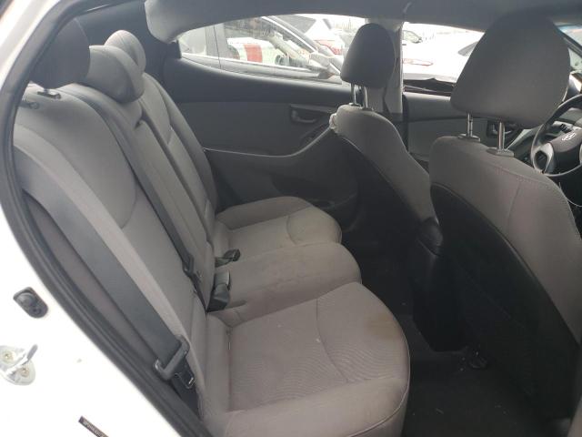 Photo 9 VIN: 5NPDH4AE6GH738765 - HYUNDAI ELANTRA 