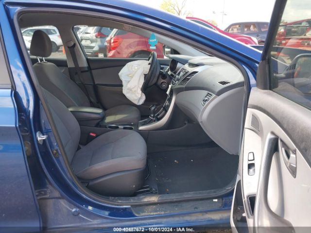 Photo 4 VIN: 5NPDH4AE6GH738832 - HYUNDAI ELANTRA 