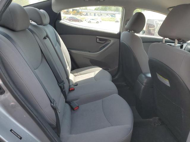 Photo 9 VIN: 5NPDH4AE6GH746655 - HYUNDAI ELANTRA 