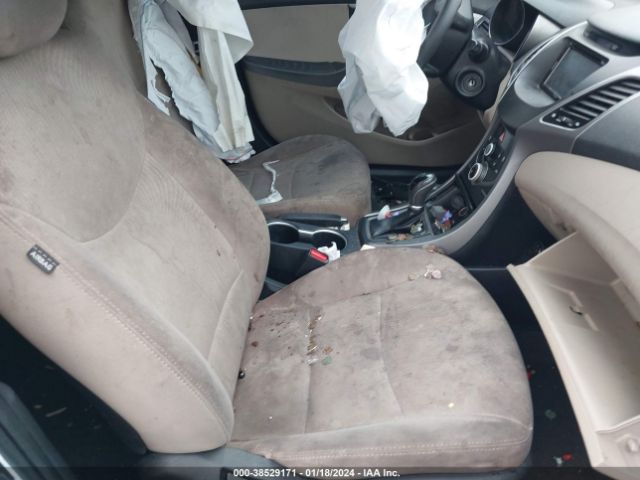 Photo 4 VIN: 5NPDH4AE6GH752486 - HYUNDAI ELANTRA 