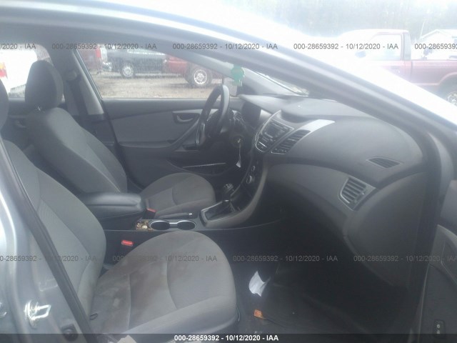 Photo 4 VIN: 5NPDH4AE6GH752858 - HYUNDAI ELANTRA 