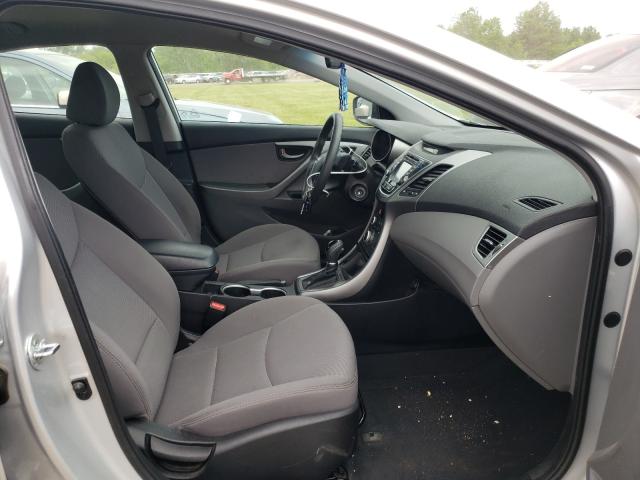 Photo 4 VIN: 5NPDH4AE6GH765920 - HYUNDAI ELANTRA SE 