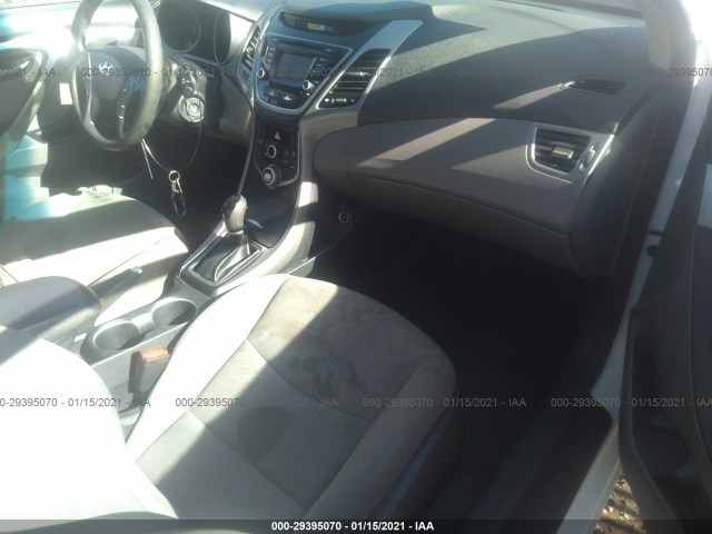 Photo 4 VIN: 5NPDH4AE6GH766159 - HYUNDAI ELANTRA 