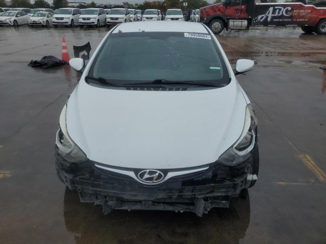 Photo 4 VIN: 5NPDH4AE6GH769126 - HYUNDAI ELANTRA SE 